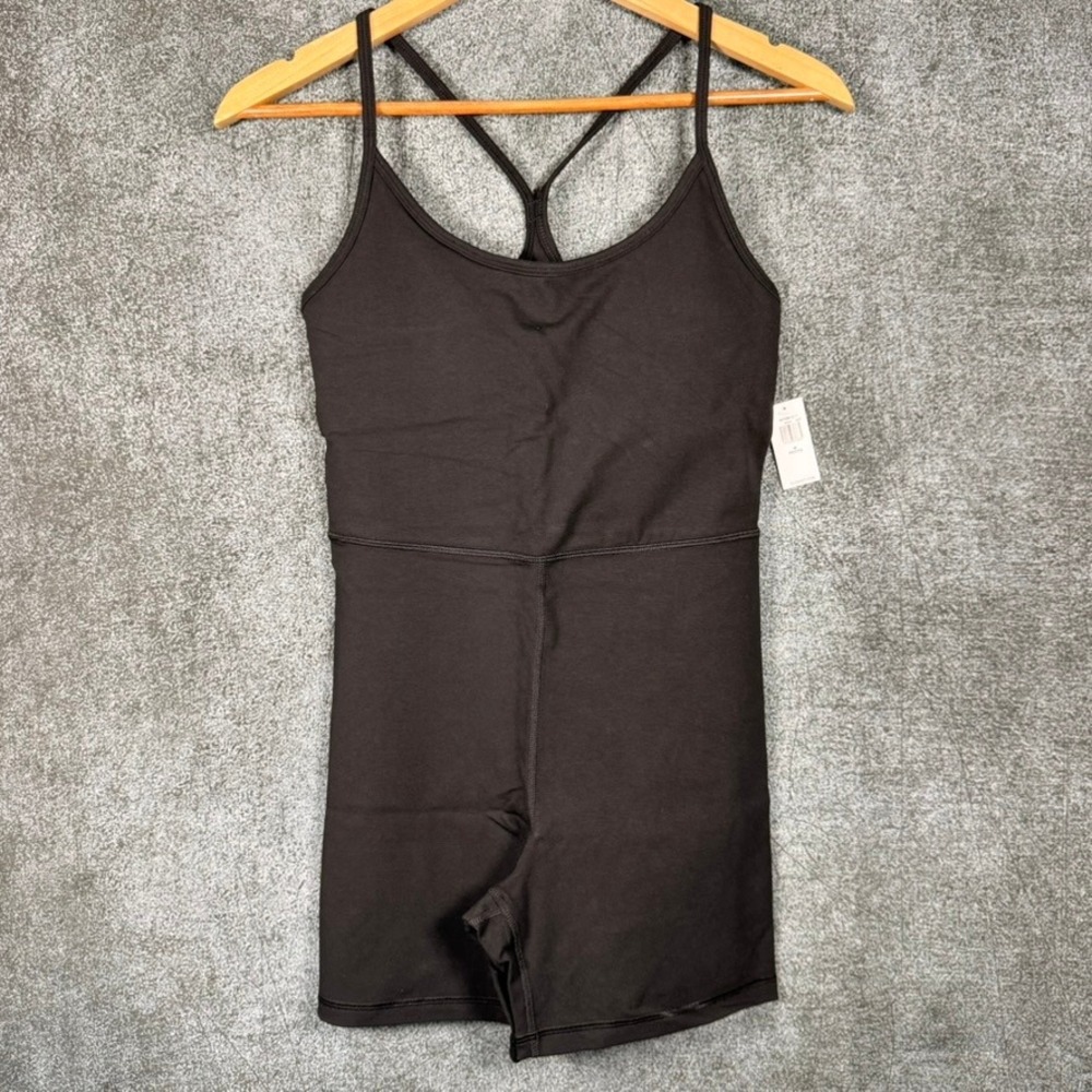 Old Navy Active Petite M PowerChill Bodysuit Black Racerback Romper NWT